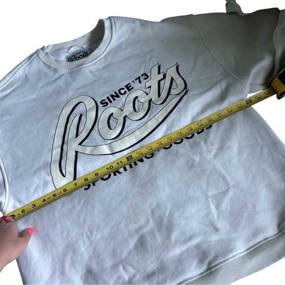 π₯ Roots Sporting Goods Relaxed Crew Sweatshirt - Picture 6 of 8